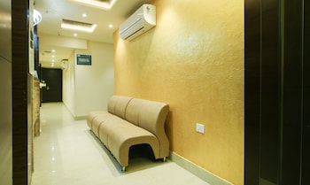 Treebo Hoops - Airport, Vip Road,New Town>>Kolkata,3 star