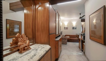 The Aster Guest House,Park Street,3 star