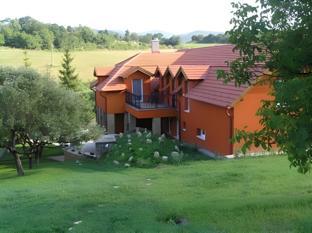 Harmonia Wellness Villa,Eger>>Balaton,3 star