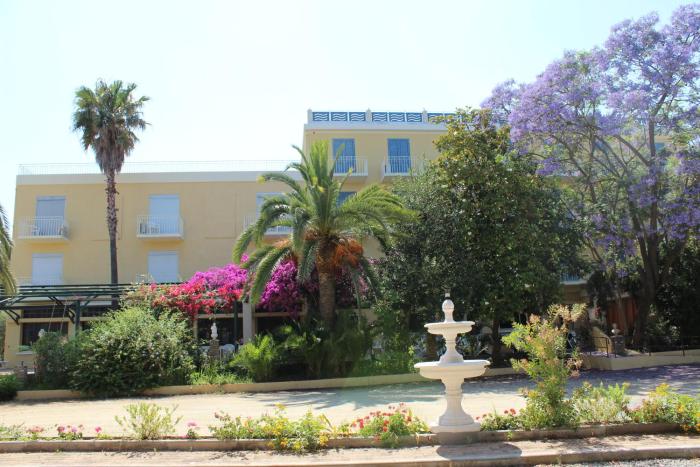 hotel castellu