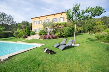 Bastide Tara,Bouches-Du-Rhône>>Aix-En-Provence,2 star