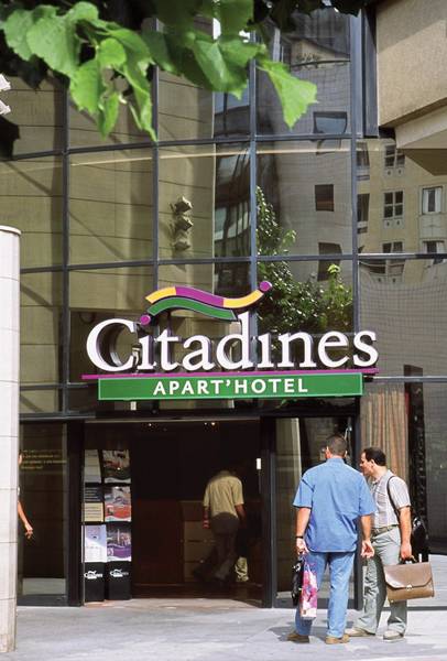 Staycity Aparthotels, Marseille, Centre Vieux Port,Marseille>>Cassis,3 star