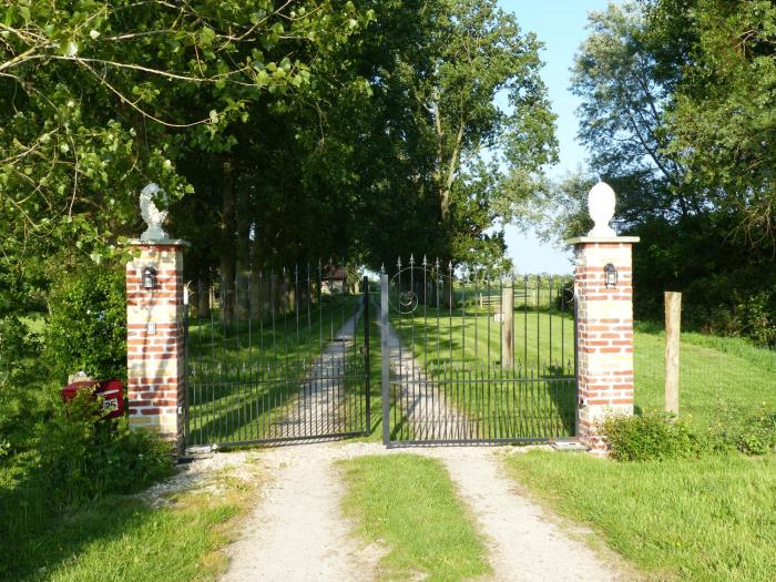 Paardenhof Guesthouse (Adults Only),Esquelbecq>>Bollezeele,3 star