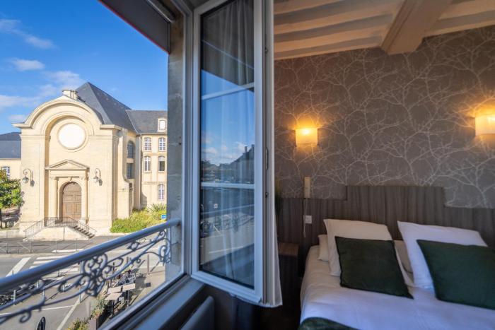 Le Declic,Normandy>>Bayeux,2 star