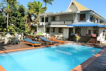 bluewater lodge hostel