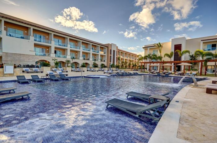 Hideaway At Royalton Punta Cana,Near Hard Rock Golf Club At Cana Bay,4.5 star
