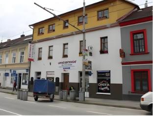 Penzion 4 Dvory,Ceske Budejovice>>Borek,3 star