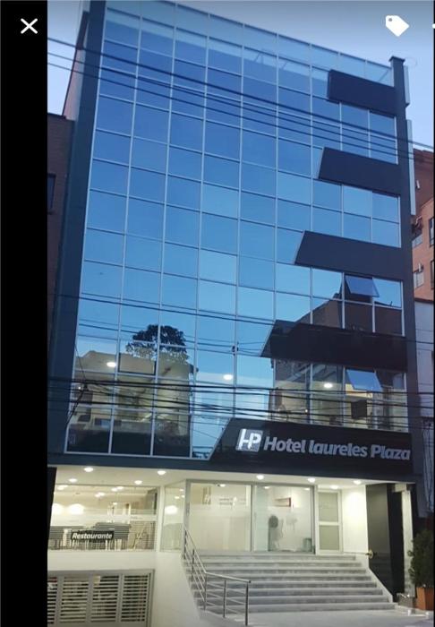 hotel laureles plaza