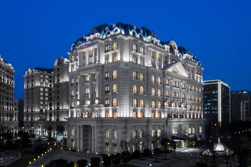 Courtyard By Marriott Shanghai Changfeng Park,No 99 Danba Road, Putuo District,4 star