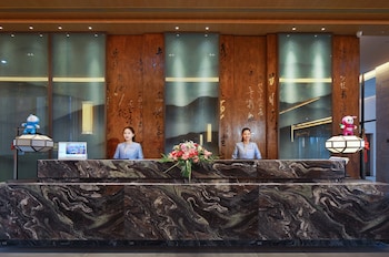 Crowne Plaza Nanchang Wanli By Ihg,Nanchang>>Jiujiang,4 star
