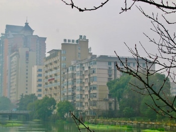 greentree inn ningbo south railway station