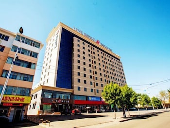 Jinjiang Inn Baoqou Salaqi Railway Station,Hohhot>>Baotou,3 star