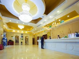 Vienna International Hotel (He Yuan Store, Outlets Plaza, Yangzhou)