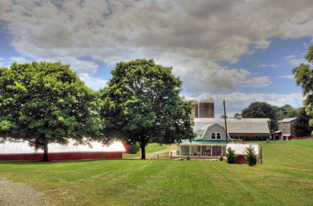 Rockwood Manor,Draper>>Blacksburg,3 star