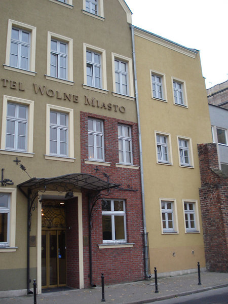 hotel wolne miasto