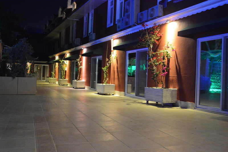 Tonoz Beach Hotel,Dalaman>>Cedit,3 star