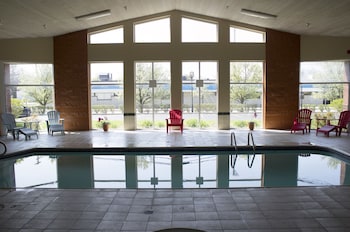 The Comstock Inn And Conference Center,Flint>>Chesaning,3 star