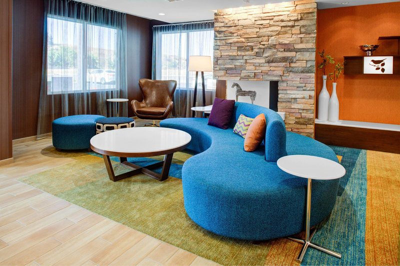 Fairfield Inn & Suites By Marriott Hollister,San Benito>>Hollister,2.5 star