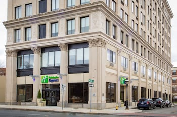 holiday inn express springfield downtown by ihg