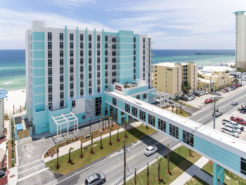 Hampton Inn & Suites Panama City Beach-Beachfront,Gulf Resort Beach>>Bay County,2.5 star