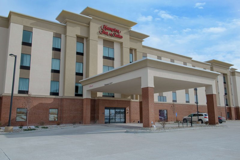 Hampton Inn & Suites Bay City,Bay City>>Auburn,2.5 star