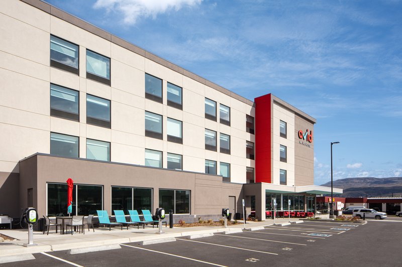 avid hotel wenatchee by ihg