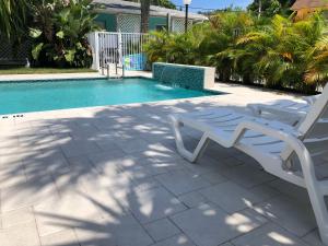 White Horse Motel,Palm Beach>>Lake Worth,2 star