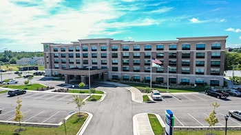 holiday inn express and suites elizabethtown north by ihg