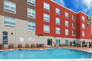 holiday inn express and suites tulsa south woodland hills