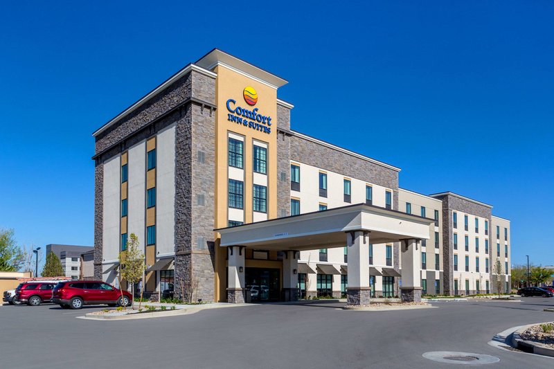 comfort inn and suites salt lake city airport