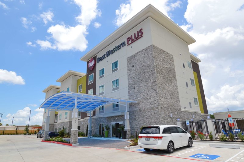 best western plus pasadena inn and suites