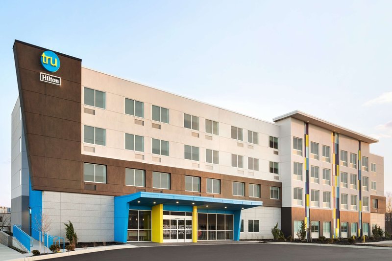 tru by hilton york