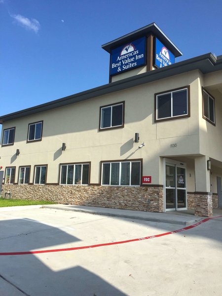 americas inn and suites iah north