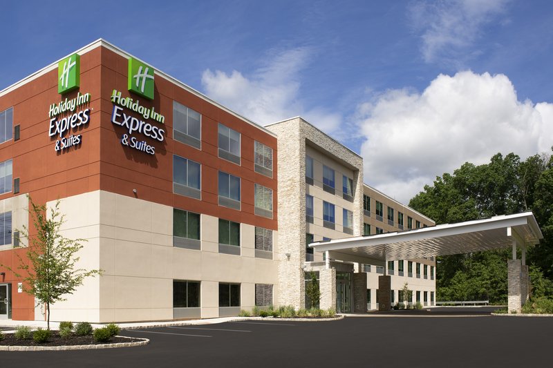 Holiday Inn Express And Suites North Brunswick, An Ihg Hotel