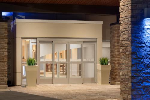 Holiday Inn Express And Suites-Cincinnati South - Wilder By Ihg,Newport>>Covington,3 star