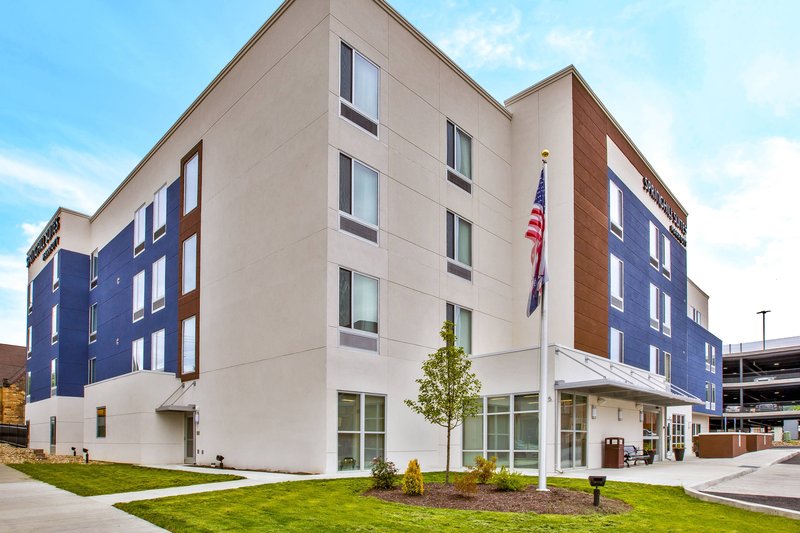Springhill Suites By Marriott Pittsburgh Butler/Centre City,Butler>>Allegheny County,2.5 star