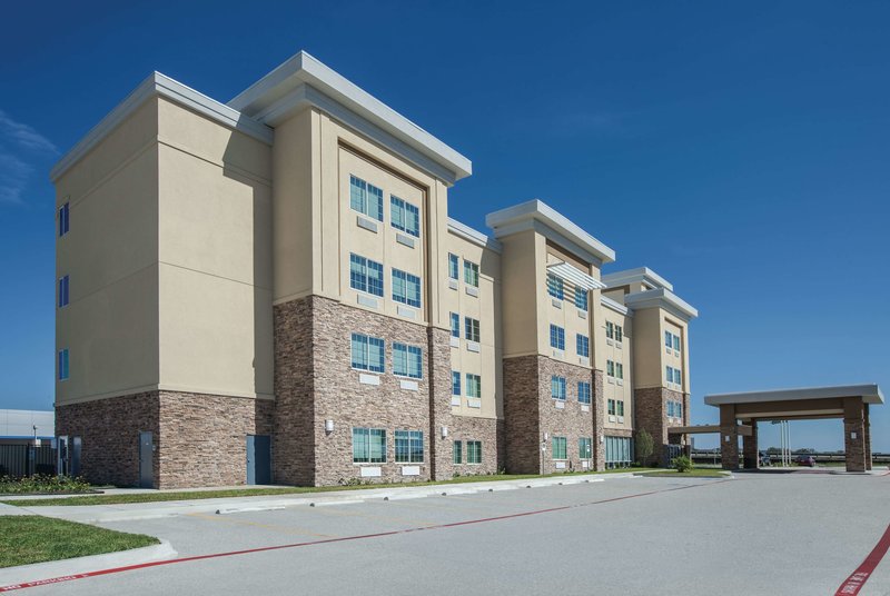 La Quinta Inn & Suites By Wyndham Kingsville,Texas>>Kingsville,3 star
