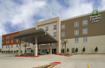 holiday inn express and suites lake charles south