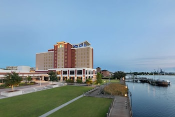 embassy suites by hilton wilmington riverfront