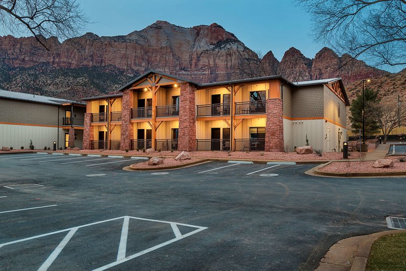 Best Western Plus Zion Canyon Inn & Suites,Utah>>Springdale,2.5 star