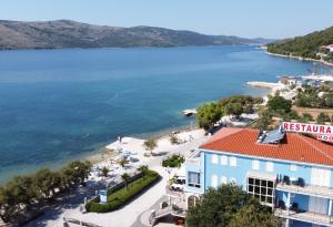 Villa Mediterana,Okrug Donji>>Marina,4 star