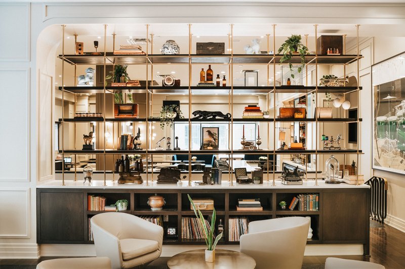 renaissance saint elm dallas downtown hotel