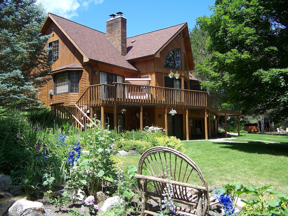 Horton Creek Inn B&B,Bay Township>>Bay Harbor,3 star