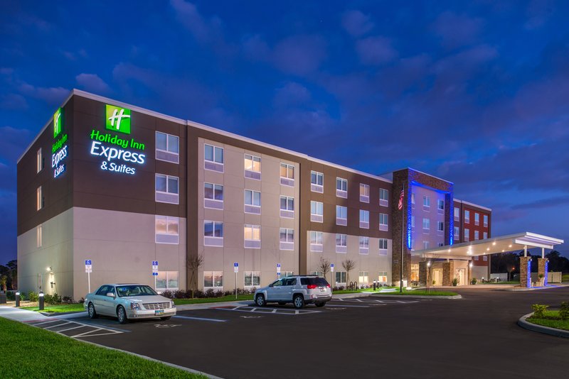 Holiday Inn Express & Suites West Melbourne By Ihg,Melbourne>>June Park,3 star