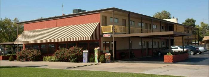 Big Bend Traveler's Inn,Hoisington>>Great Bend,2 star