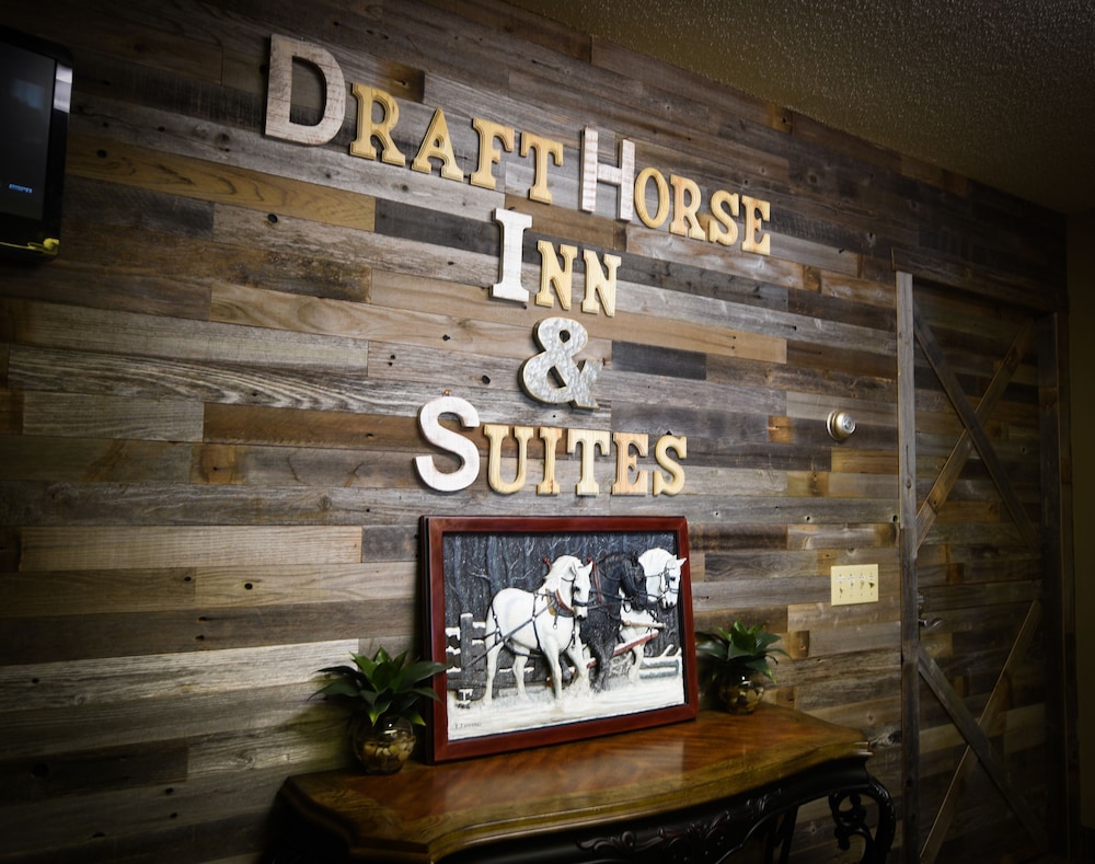 draft horse inn and suites