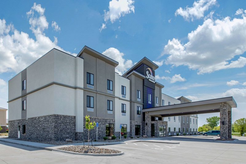 sleep inn and suites ankeny des moines