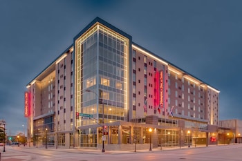 hampton inn and suites fort worth downtown