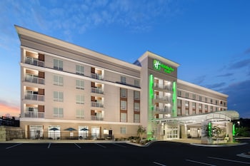 holiday inn and suites arden asheville airport by ihg