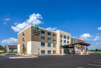 Holiday Inn Express And Suites Milroy - Reedsville,Burnham>>Brown Township,3 star